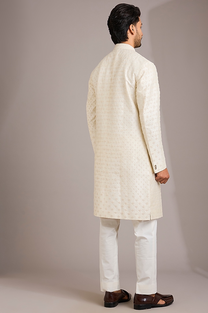 Ivory Matka Silk Kurta Set by Divyam Mehta Men at Pernia's Pop Up Shop