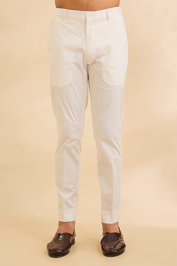 Ecru Raw Silk Kurta Set by Divyam Mehta Men at Pernia's Pop Up Shop