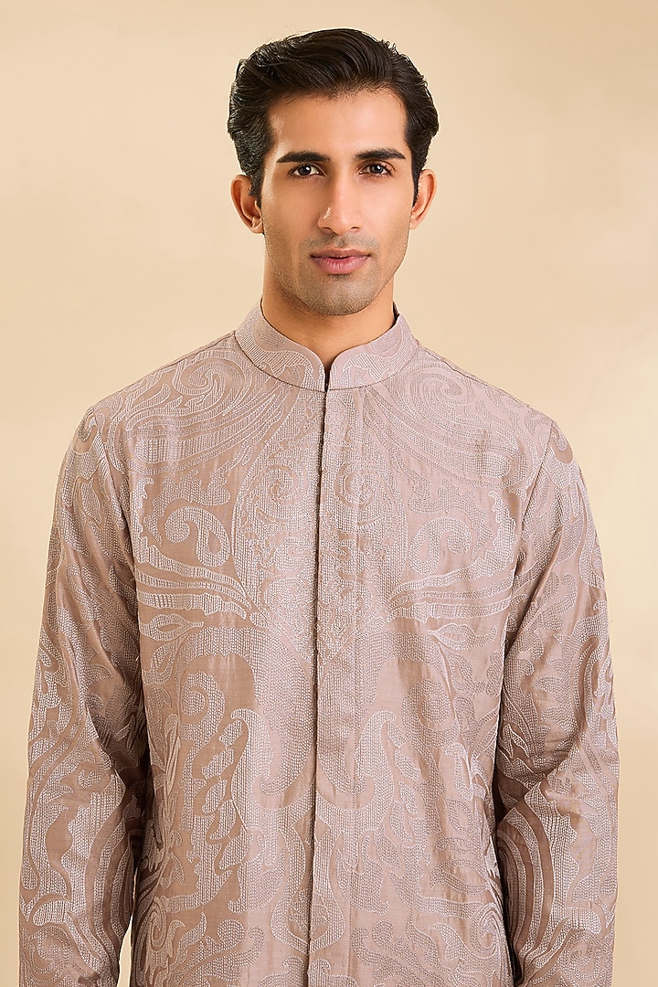 Ecru Raw Silk Kurta Set by Divyam Mehta Men at Pernia's Pop Up Shop