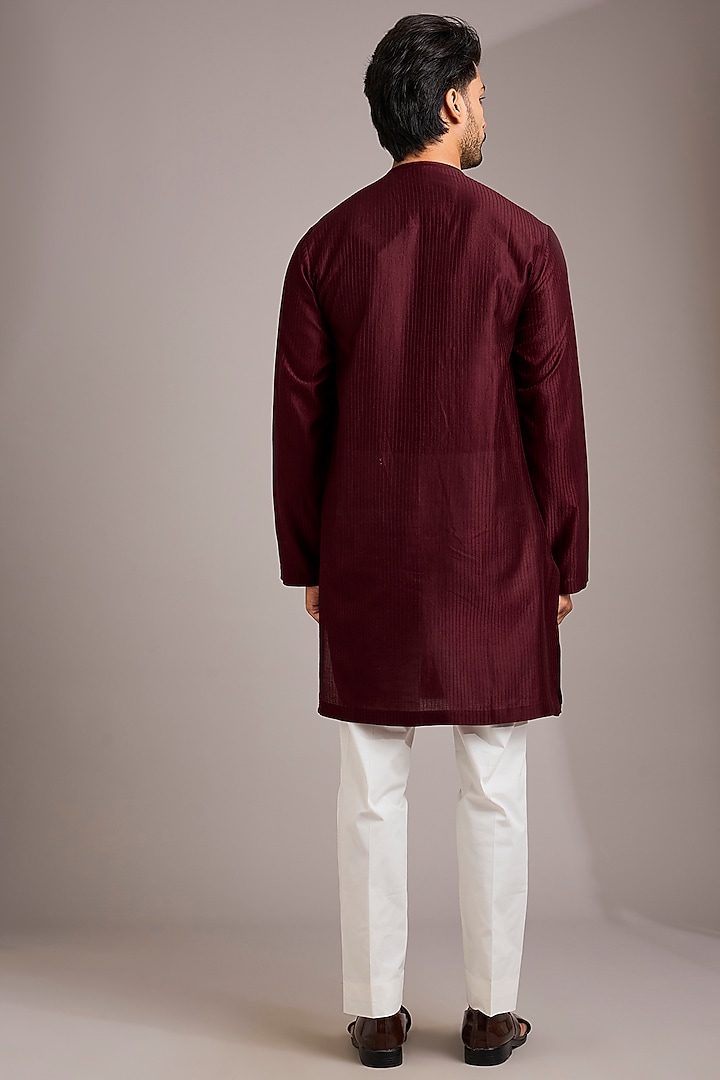 Chukandar Pink Matka Silk Kurta Set by Divyam Mehta Men at Pernia's Pop Up Shop