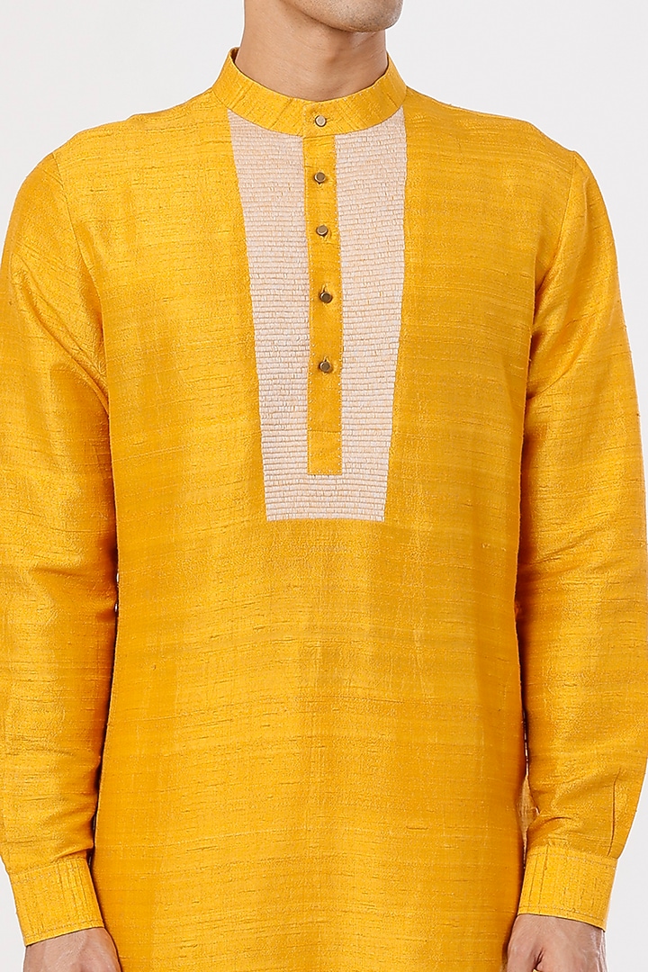 Haldi Yellow Silk Embroidered Kurta Set by Divyam Mehta Men at Pernia's Pop Up Shop