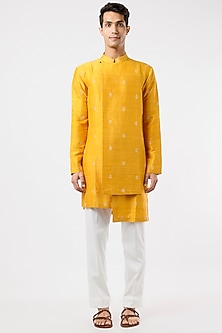 product-color-Yellow
