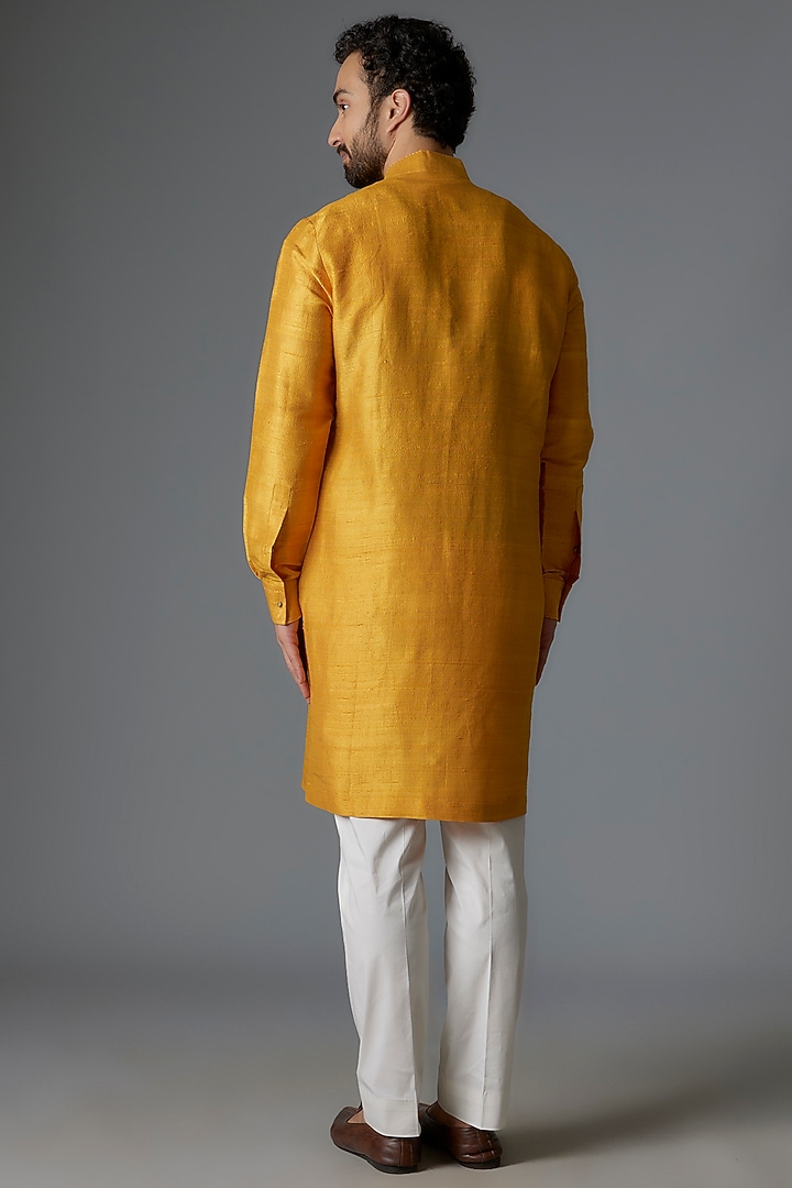 Haldi Yellow Raw Silk Kurta Set by Divyam Mehta Men at Pernia's Pop Up Shop