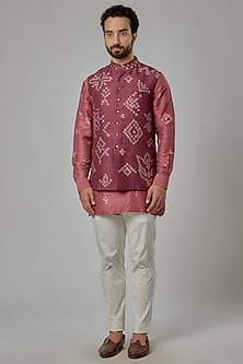 product-color-Maroon