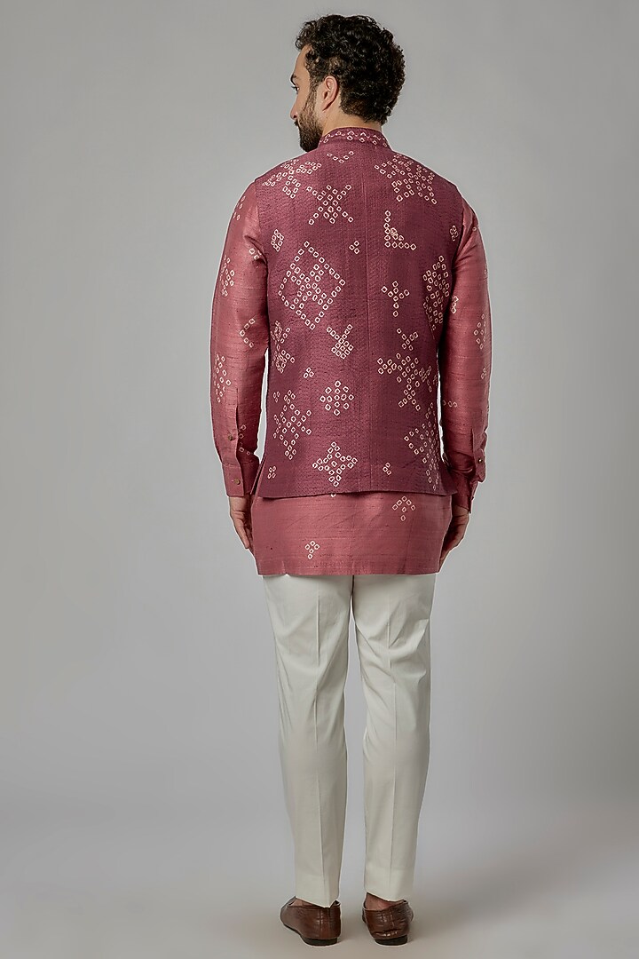 Claret Raw Silk Shibori Bundi Set by Divyam Mehta Men at Pernia's Pop Up Shop