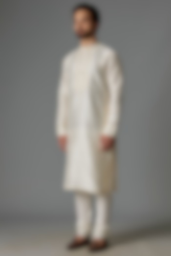 Ivory Raw Silk Kurta Set by Divyam Mehta Men