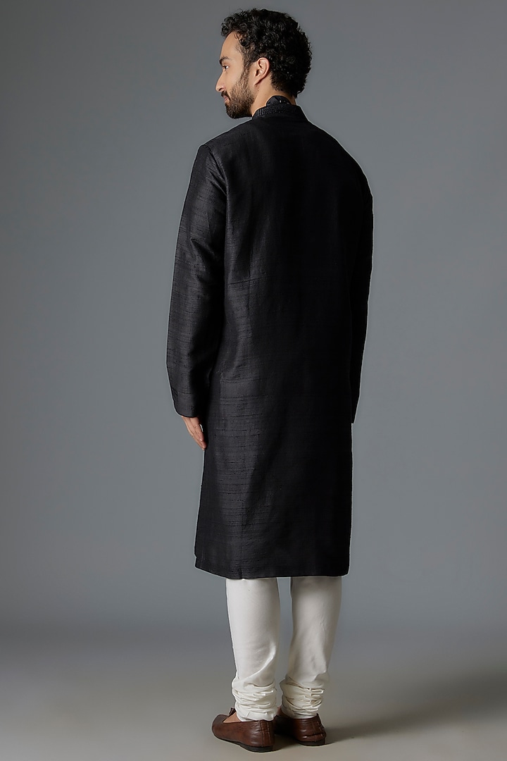 Black Raw Silk Kurta Set by Divyam Mehta Men at Pernia's Pop Up Shop