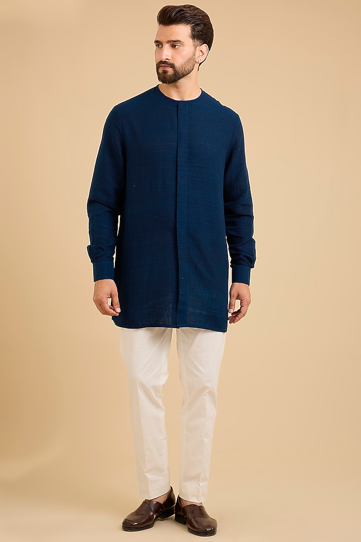 Midnight Blue Matka Silk Bundi Jacket Set by Divyam Mehta Men at Pernia's Pop Up Shop
