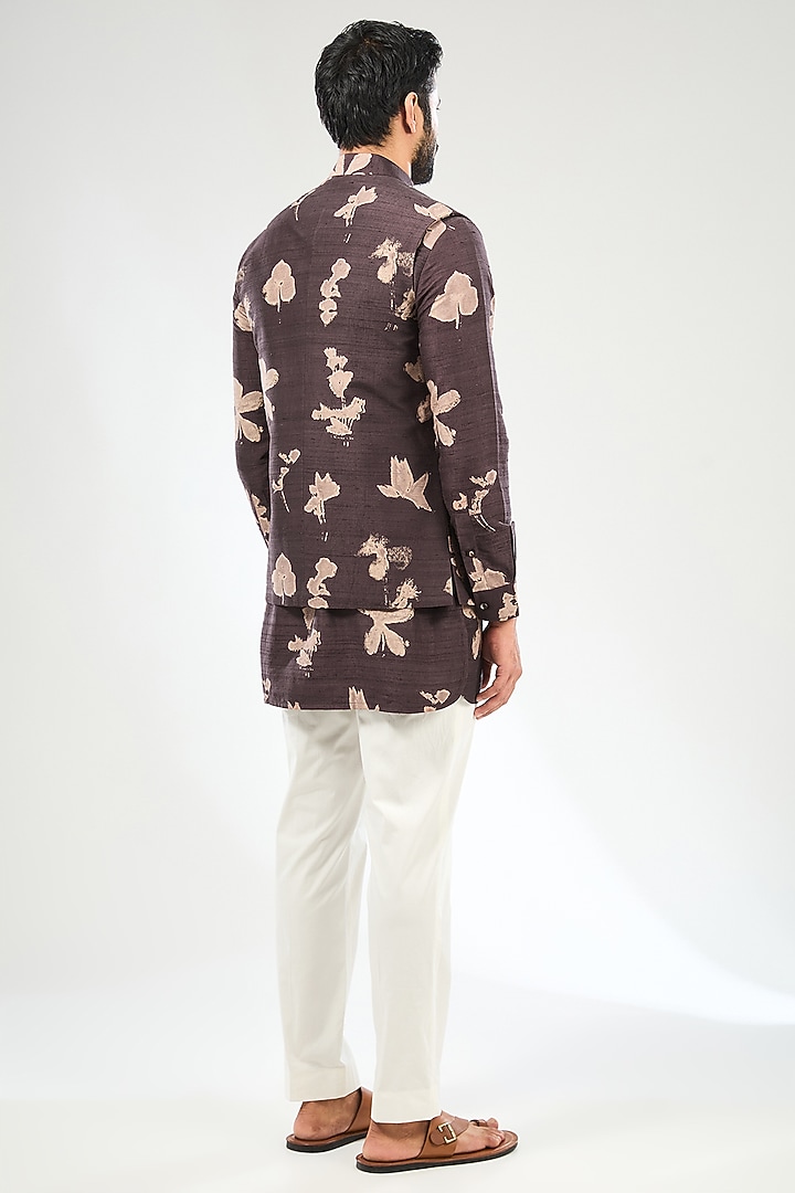 Wine Silk Digital Printed Bundi Jacket Set by Divyam Mehta Men at Pernia's Pop Up Shop