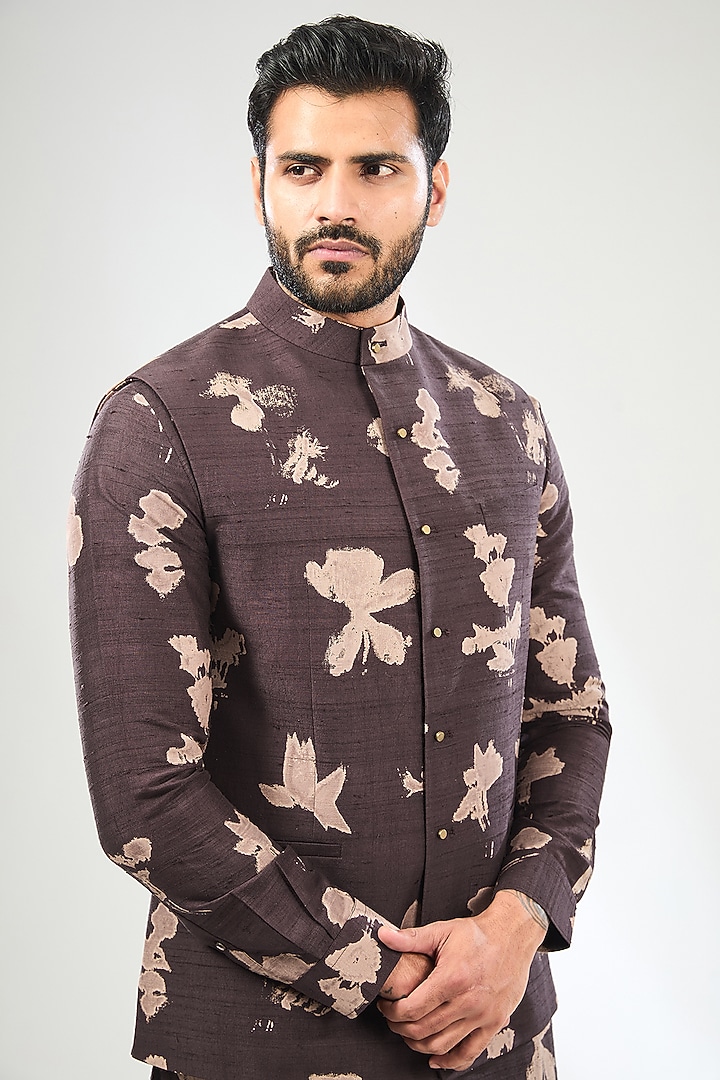 Wine Silk Digital Printed Bundi Jacket Set by Divyam Mehta Men at Pernia's Pop Up Shop
