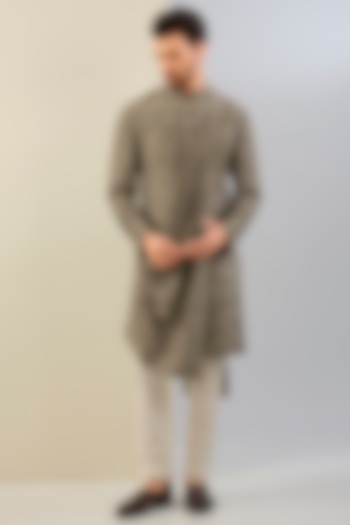 Grey Raw Silk Kurta Set by Divyam Mehta Men at Pernia's Pop Up Shop