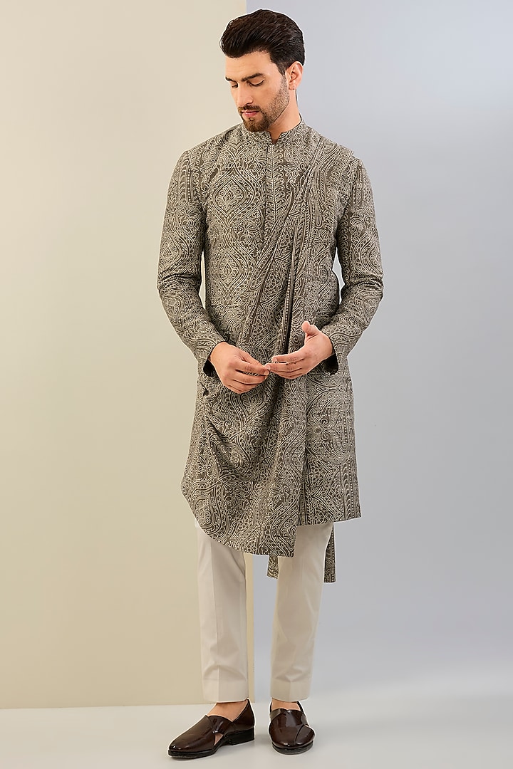 Grey Raw Silk Kurta Set by Divyam Mehta Men at Pernia's Pop Up Shop