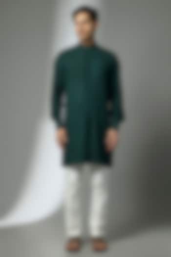Bottle Green Raw Silk Kurta Set by Divyam Mehta Men at Pernia's Pop Up Shop