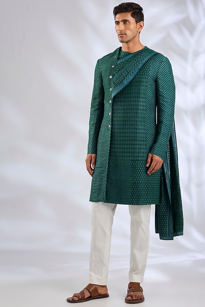 Bottle Green Matka Silk Kurta Set by Divyam Mehta Men at Pernia's Pop Up Shop