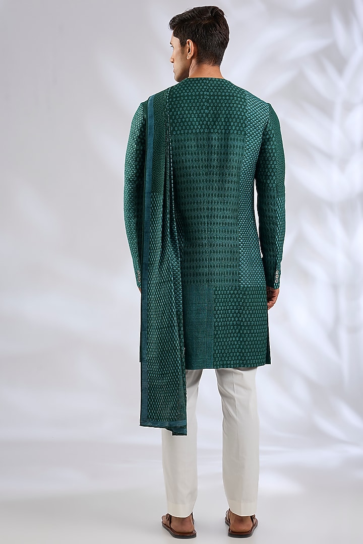 Bottle Green Matka Silk Kurta Set by Divyam Mehta Men at Pernia's Pop Up Shop