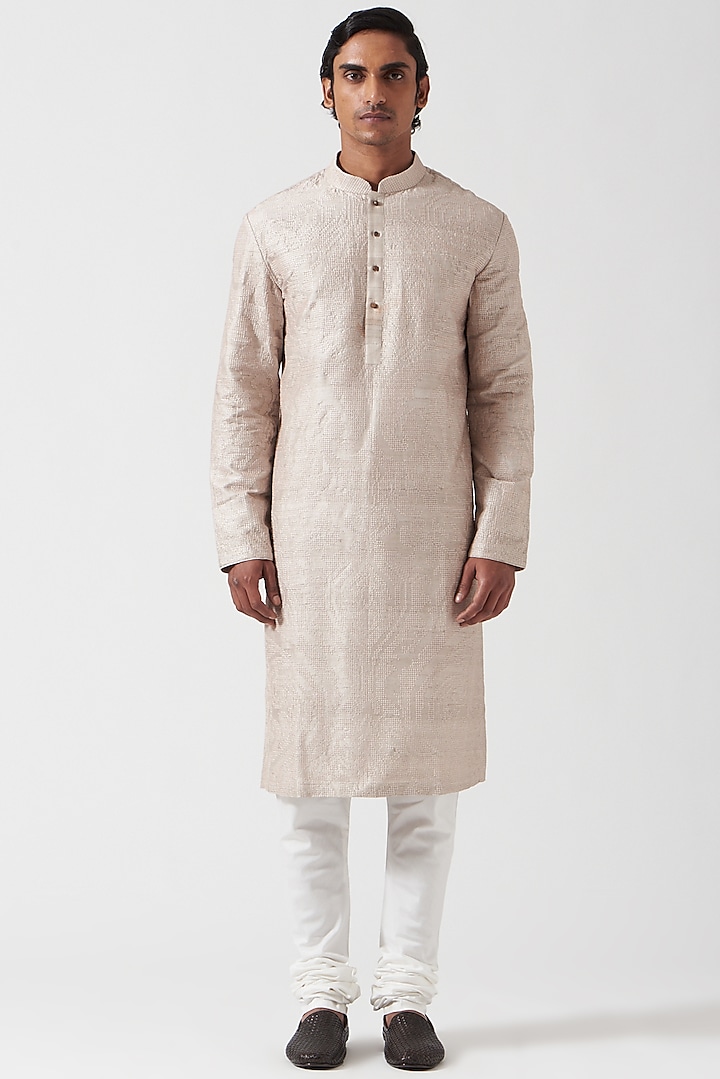 Chandi Silver Embroidered Kurta Set by Divyam Mehta Men at Pernia's Pop Up Shop