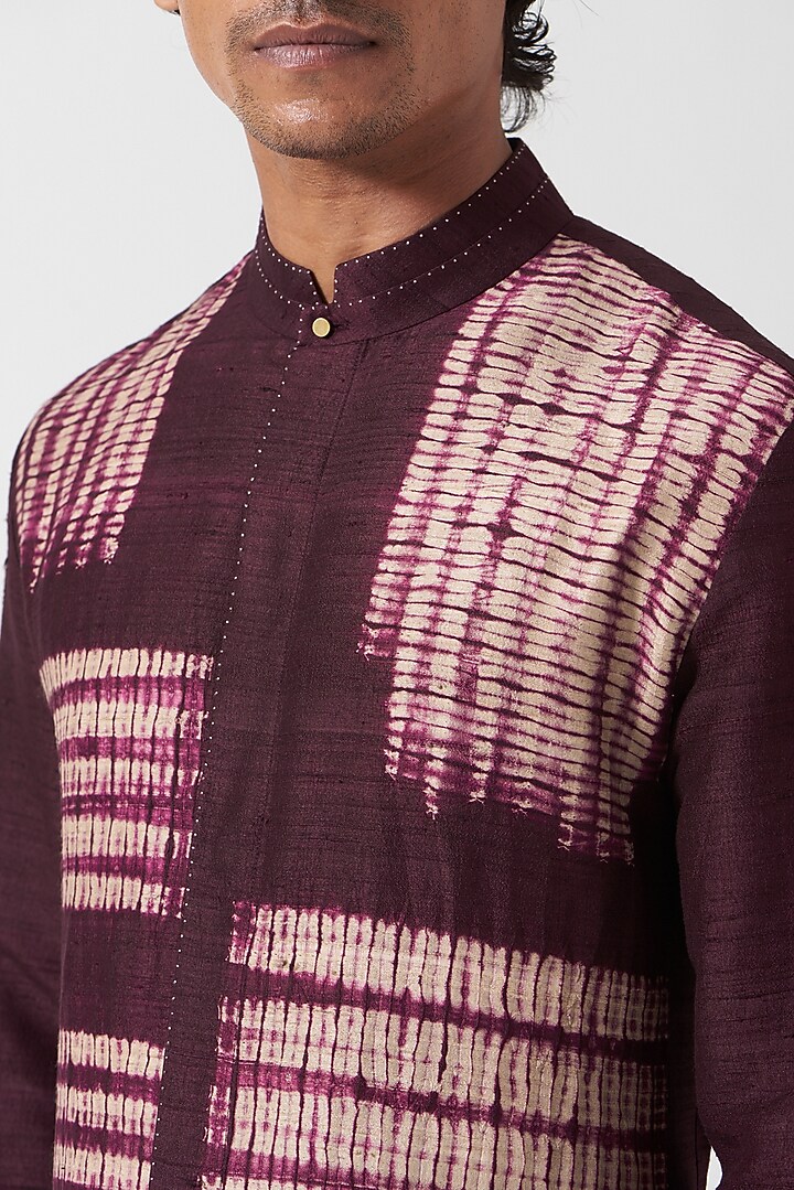 Falsa Raw Silk Shibori Printed Shirt Kurta Set by Divyam Mehta Men at Pernia's Pop Up Shop
