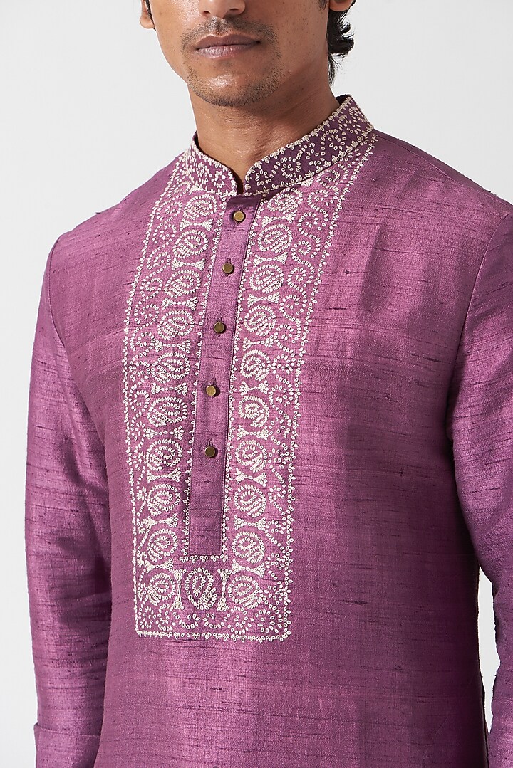 Dry Plum Embroidered Kurta Set by Divyam Mehta Men at Pernia's Pop Up Shop