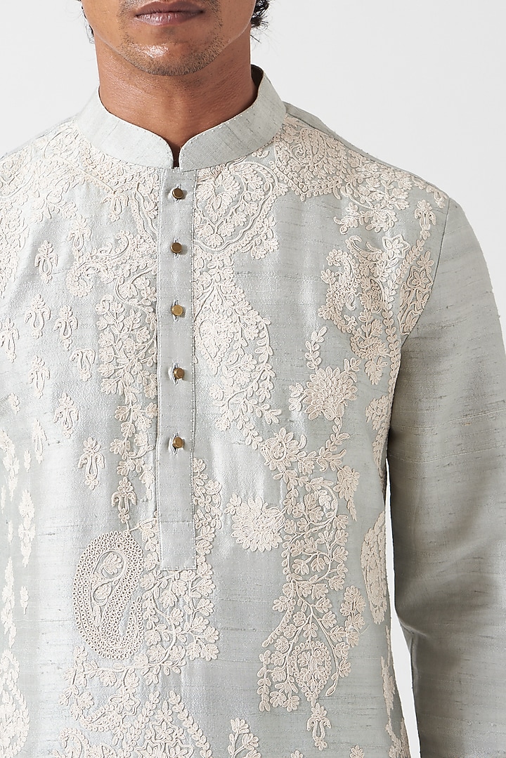 Mint Raw Silk Hand Embroidered Kurta Set by Divyam Mehta Men at Pernia's Pop Up Shop