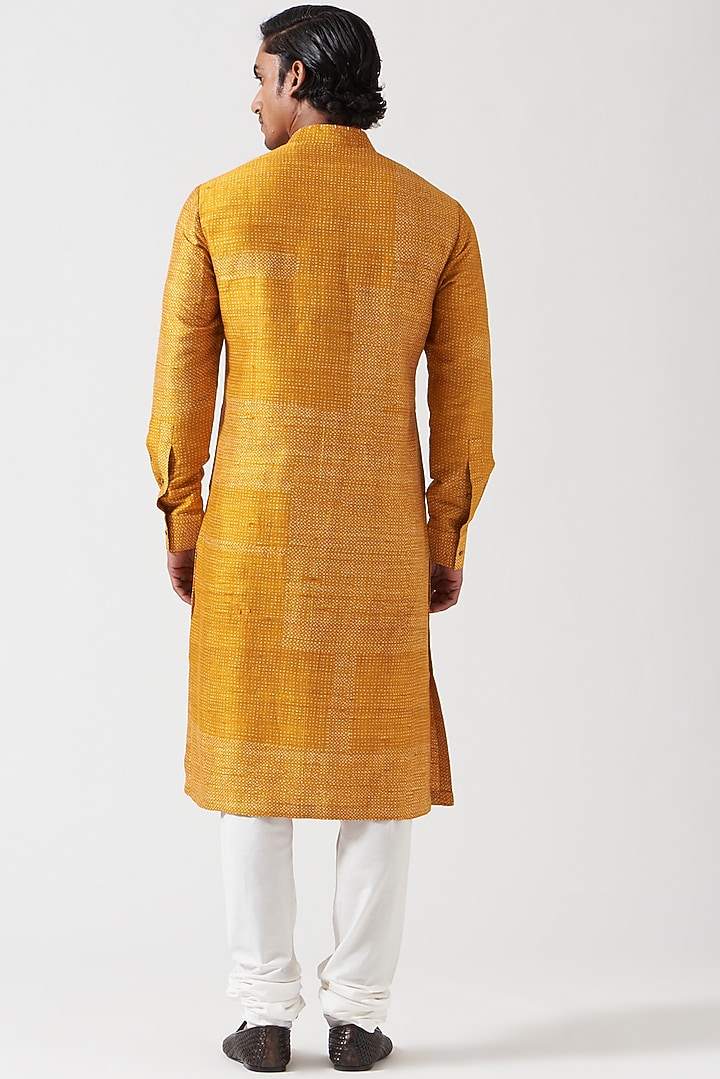 Soft Yellow Rayon Mirror Embroidered Kurta Set by Divyam Mehta Men at Pernia's Pop Up Shop