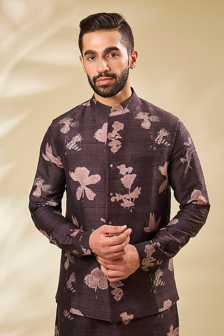 Jamun Purple Silk Digital Printed Bundi Set by Divyam Mehta Men at Pernia's Pop Up Shop