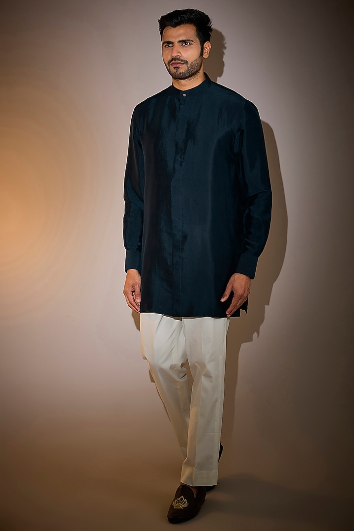 Dark Indigo Dupion Silk Embroidered Bundi Jacket Set by Divyam Mehta Men at Pernia's Pop Up Shop