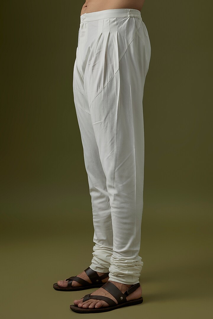 Dawn Blue Raw Silk Embroidered Kurta Set by Divyam Mehta Men at Pernia's Pop Up Shop