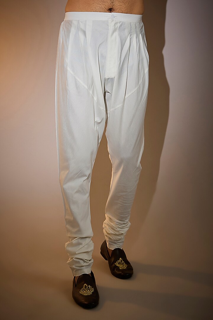 Black Raw Silk & Katan Silk Embroidered Kurta Set by Divyam Mehta Men at Pernia's Pop Up Shop