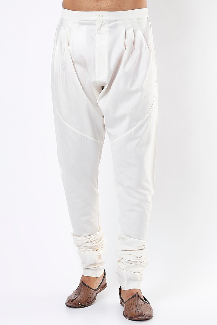 White Raw Silk Embroidered Achkan Set by Divyam Mehta Men at Pernia's Pop Up Shop