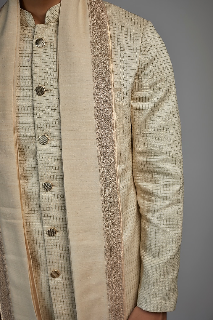 Ivory Matka Silk Embroidered Dupatta by Divyam Mehta Men at Pernia's Pop Up Shop