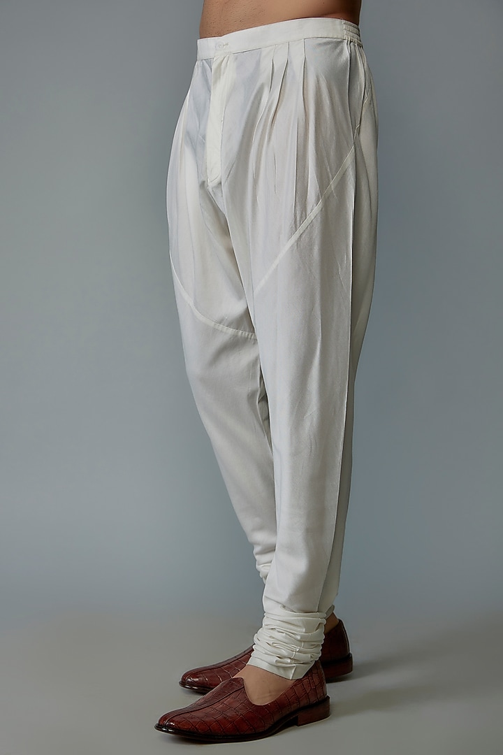 Ivory Silk Embroidered Groom Sherwani Set by Divyam Mehta Men at Pernia's Pop Up Shop