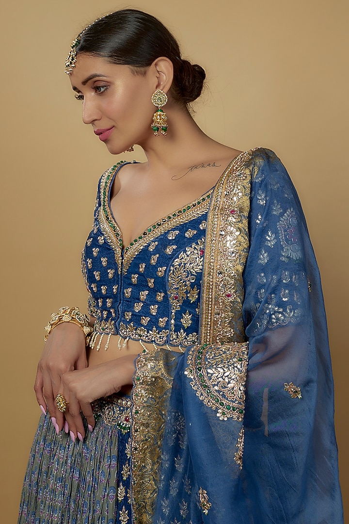 Blue Mulmul & Velvet Printed Bridal Lehenga Set by Daamann by Mohit Falod at Pernia's Pop Up Shop