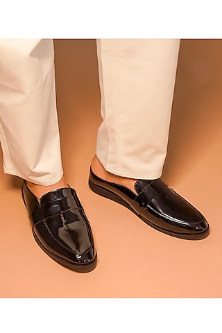 Buy MANGO KIDS Studded Leather Clog Shoes 2024 Online