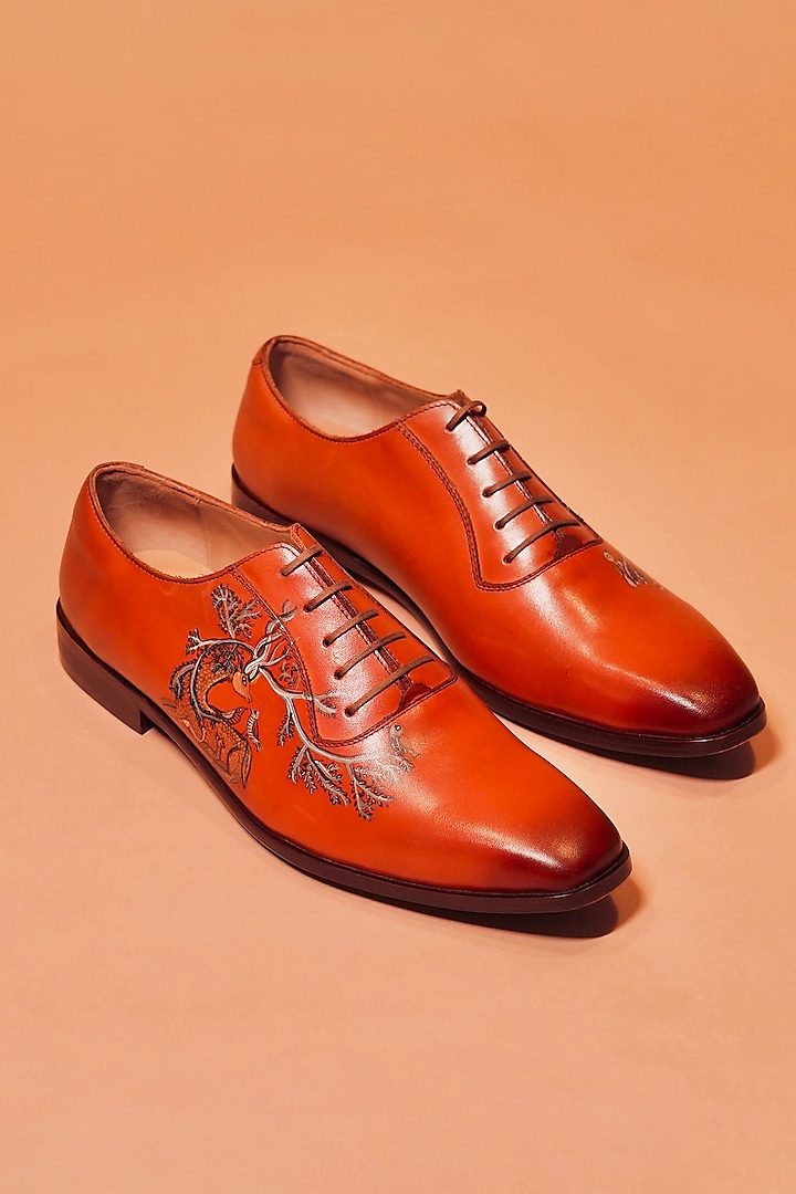 Brown Leather Hand Painted Oxford Shoes by Dmodot