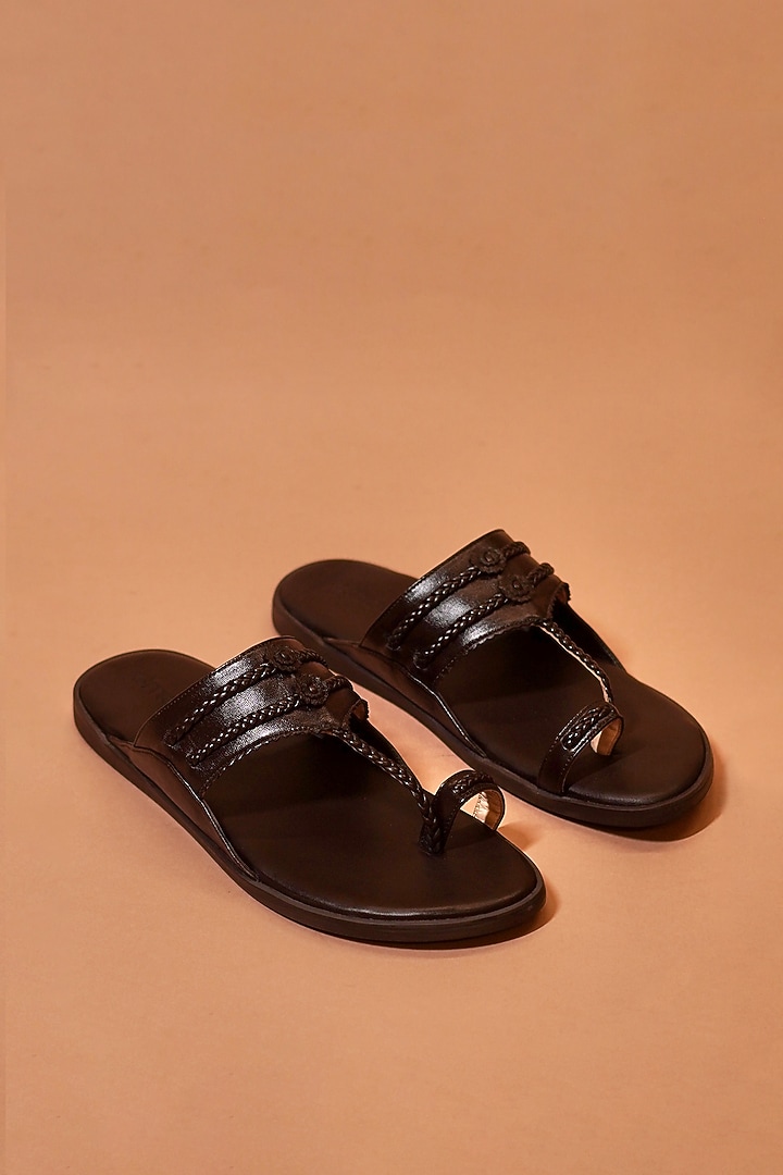 Brown Leather Braided Kolhapuri Flats by Dmodot at Pernia's Pop Up Shop