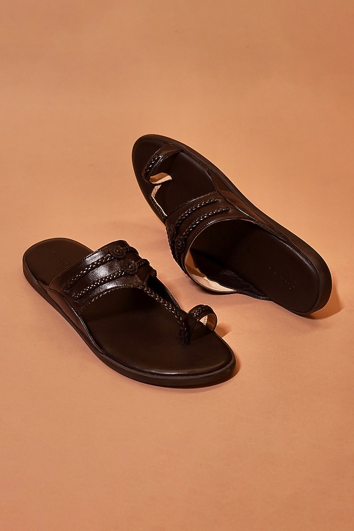 Brown Leather Braided Kolhapuri Flats by Dmodot at Pernia's Pop Up Shop