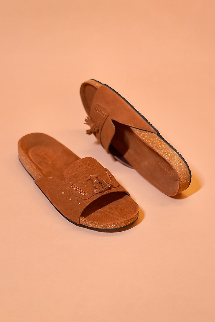 Tan Textured Milled Leather Chappals by Dmodot at Pernia's Pop Up Shop