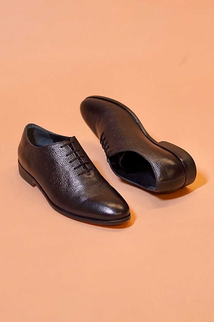 Black Textured Milled Leather Shoes by Dmodot at Pernia's Pop Up Shop