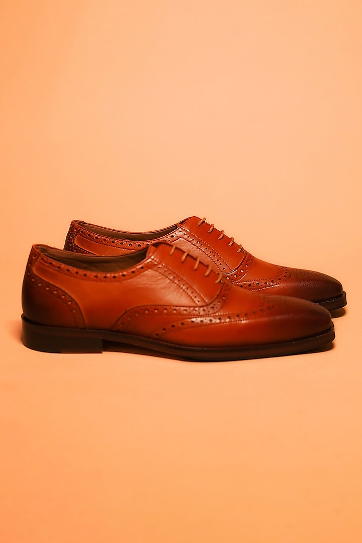 Tan Leather Brogue Oxford Shoes by Dmodot