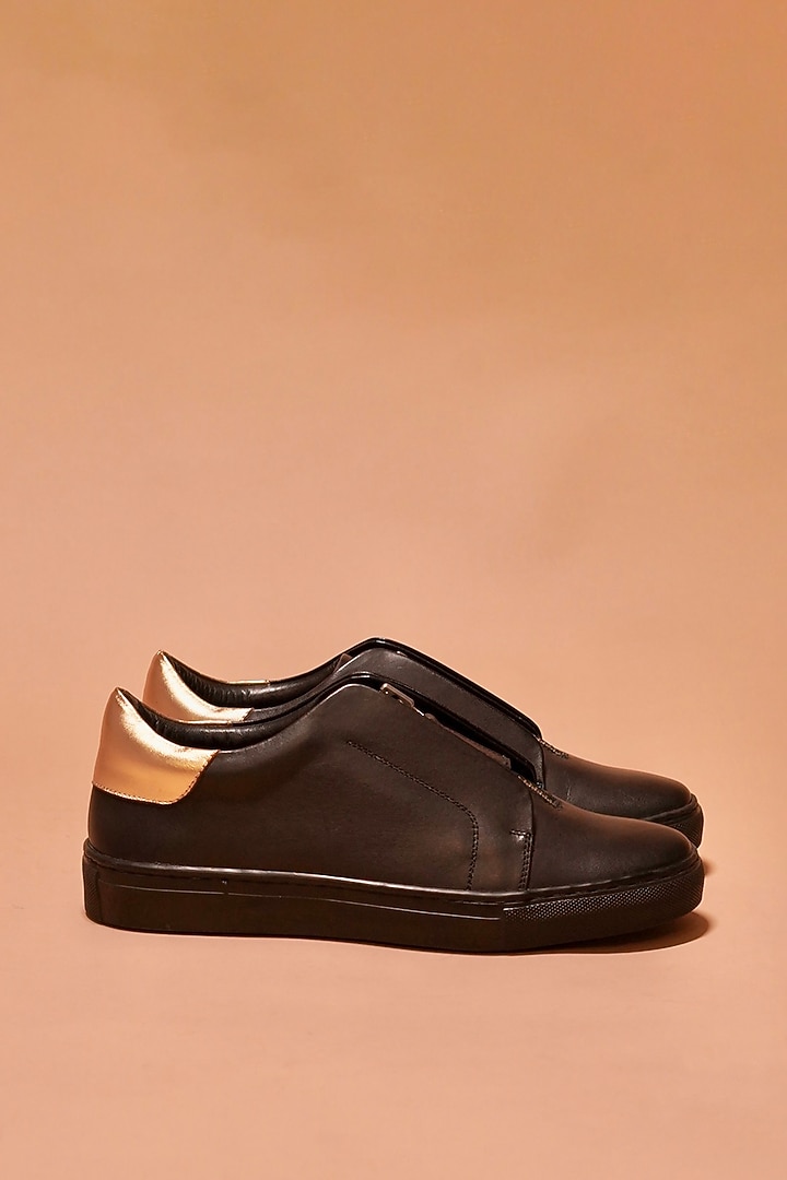 Black Full Grain Leather Sneakers by Dmodot at Pernia's Pop Up Shop