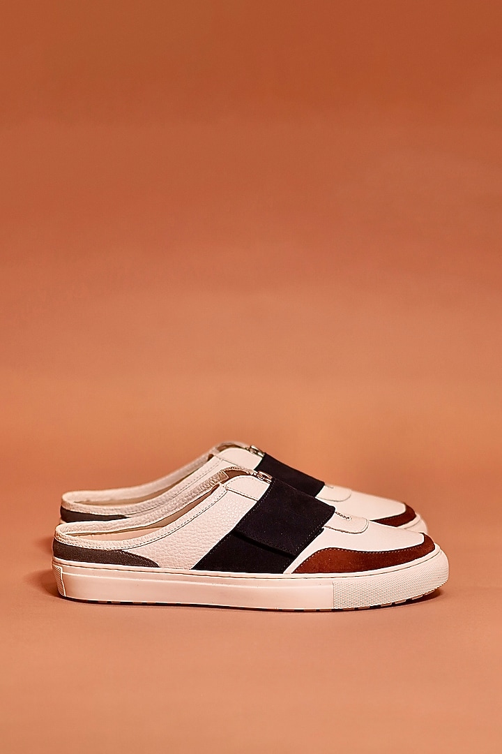 White & Navy Grain Leather Mules by Dmodot at Pernia's Pop Up Shop