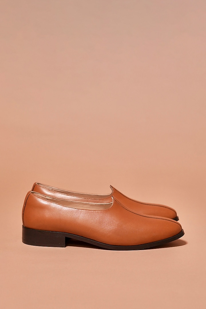 Tan Leather Mojaris by Dmodot at Pernia's Pop Up Shop