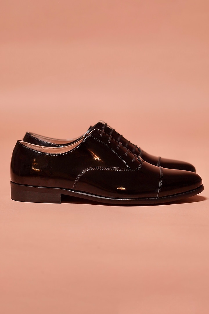 Black Patent Leather Oxford Shoes by Dmodot at Pernia's Pop Up Shop