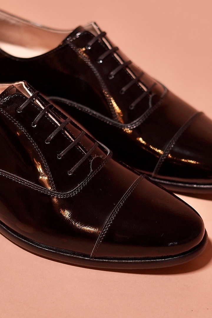 Black Patent Leather Oxford Shoes by Dmodot at Pernia's Pop Up Shop