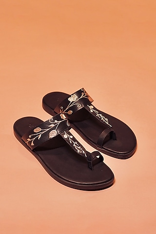 Black Grain Leather Embroidered Kolhapuri Flats by Dmodot