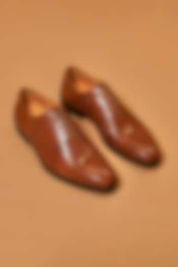 Brown Leather Embossed Oxford Shoes by Dmodot at Pernia's Pop Up Shop