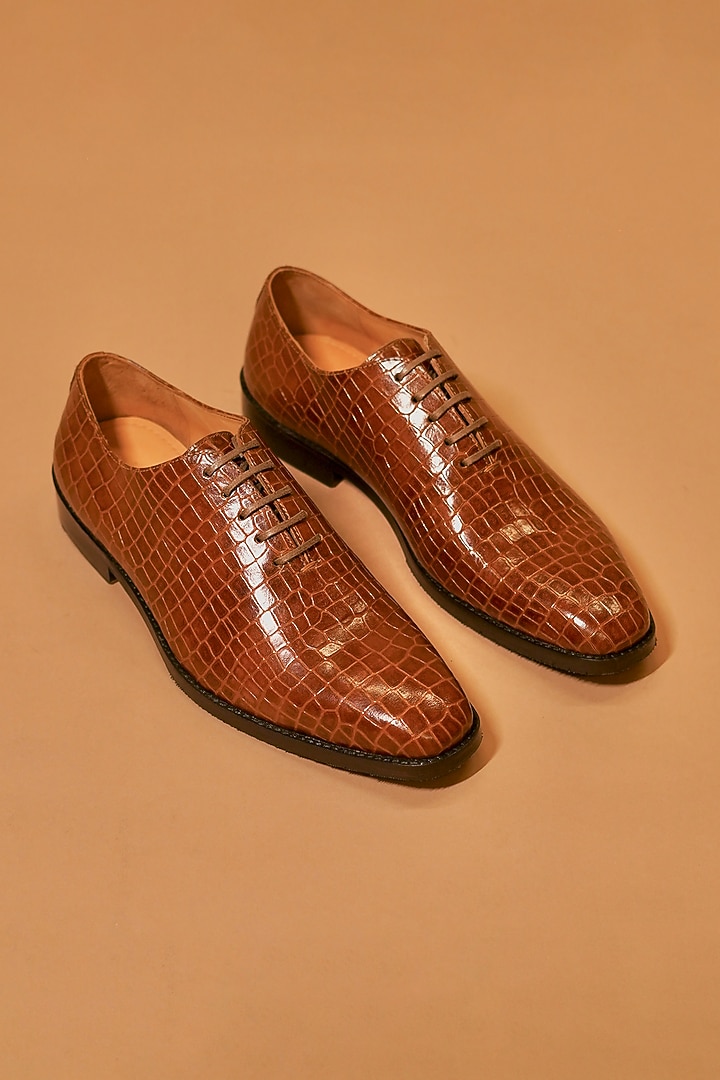 Brown Leather Embossed Oxford Shoes by Dmodot at Pernia's Pop Up Shop
