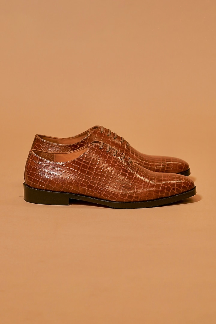 Brown Leather Embossed Oxford Shoes by Dmodot at Pernia's Pop Up Shop