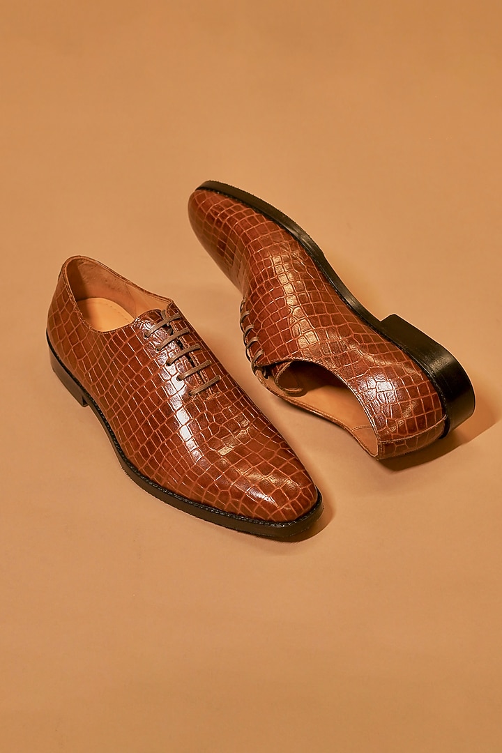 Brown Leather Embossed Oxford Shoes by Dmodot at Pernia's Pop Up Shop