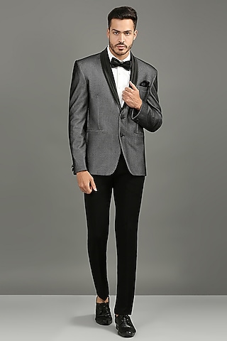 Grey Suiting Tuxedo Set by DMODE